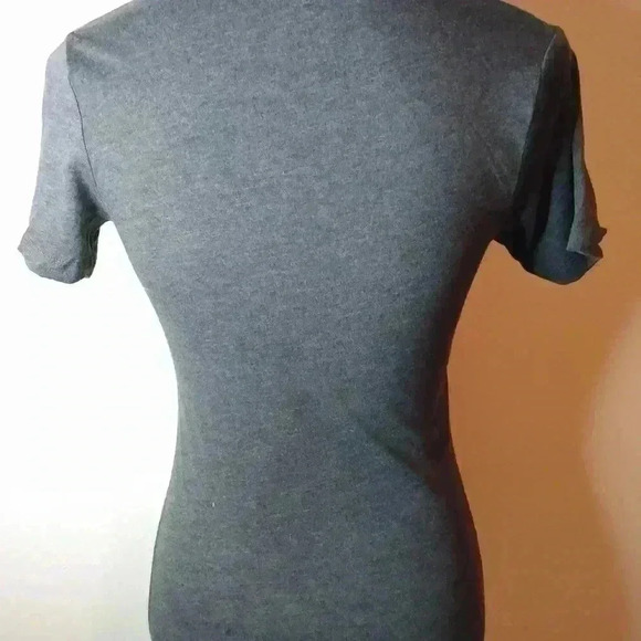 Hawaii v-neck tee - Picture 6 of 6